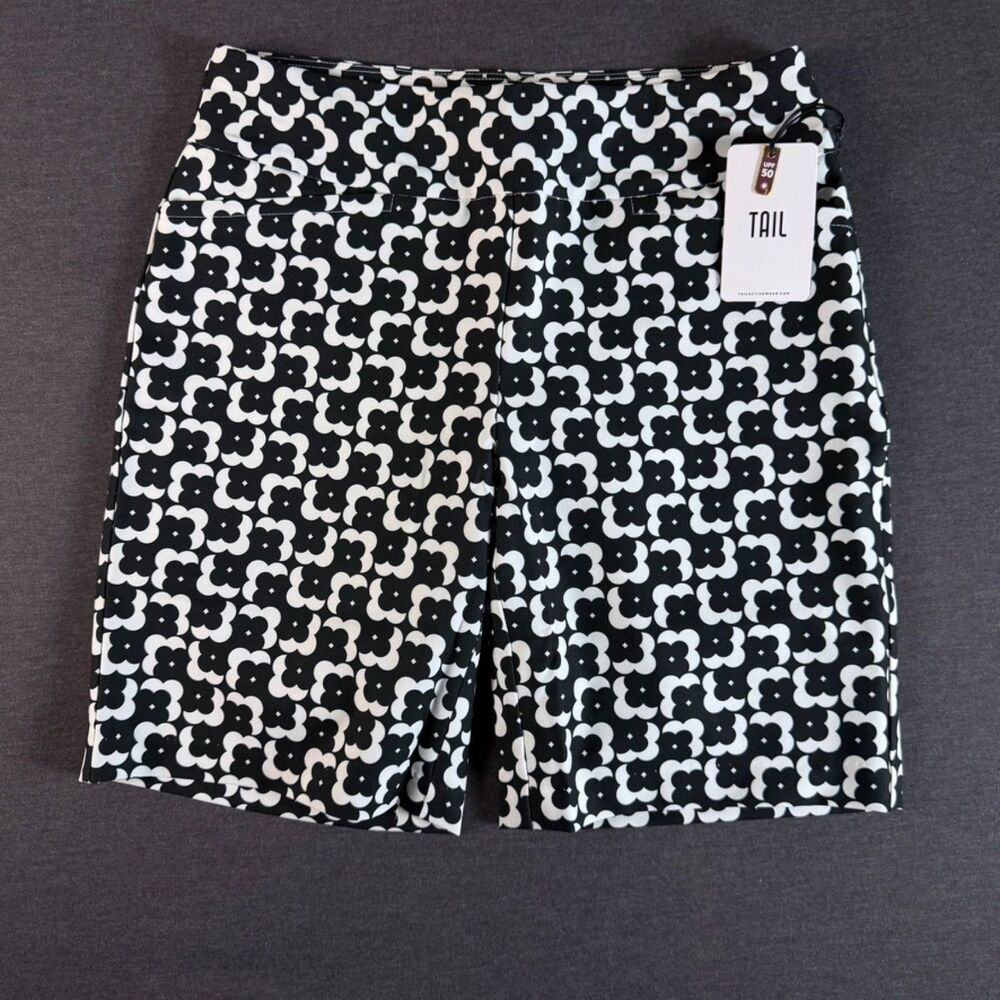 NWT Tail Activewear Braxton 18" Golf Shorts Mod Flower Black White Size 6